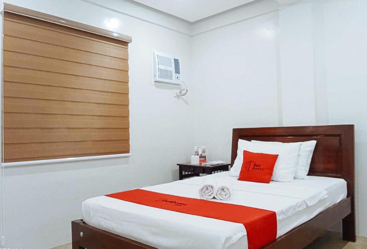 Reddoorz At David'S Travellers Inn Cavite General Trias  Esterno foto